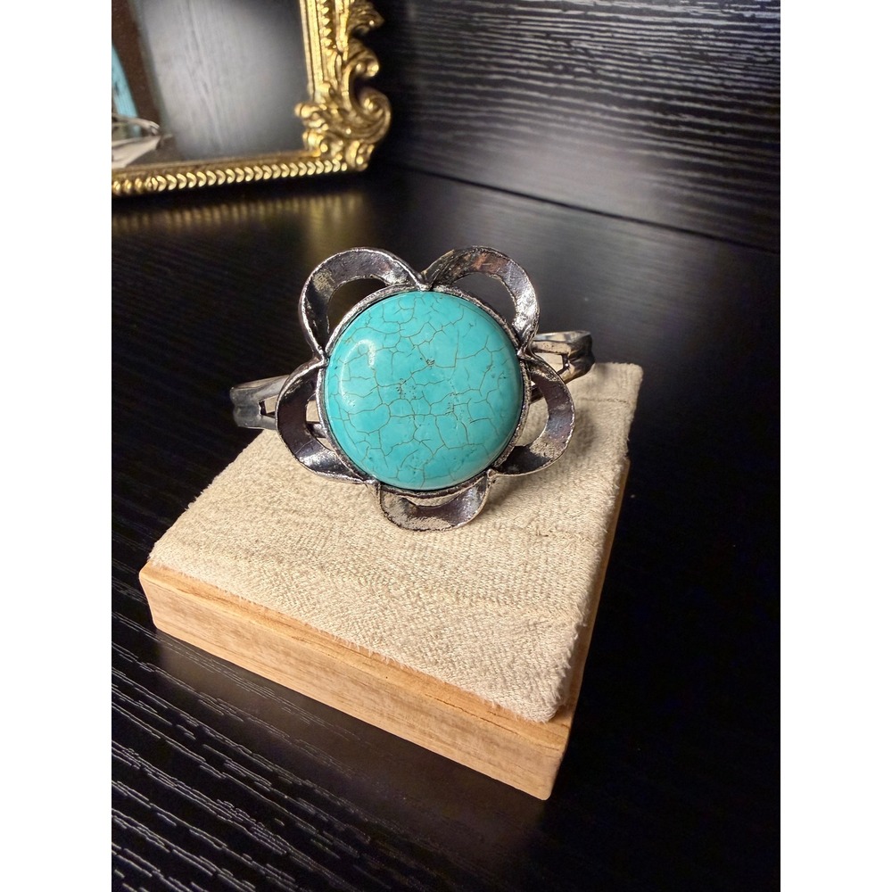 Boho Silver Tone Faux Turquoise Flower Cuff Bracelet Southwestern Statement